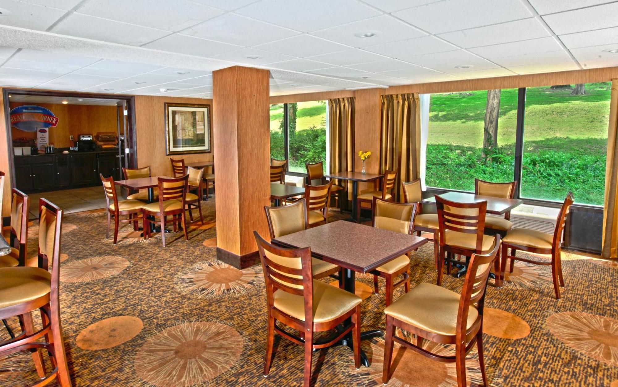 Baymont By Wyndham - On The Strip 2*