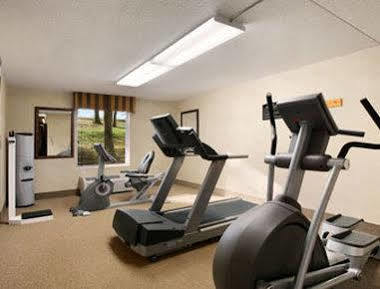 Hotel Baymont By Wyndham - On The Strip 2*