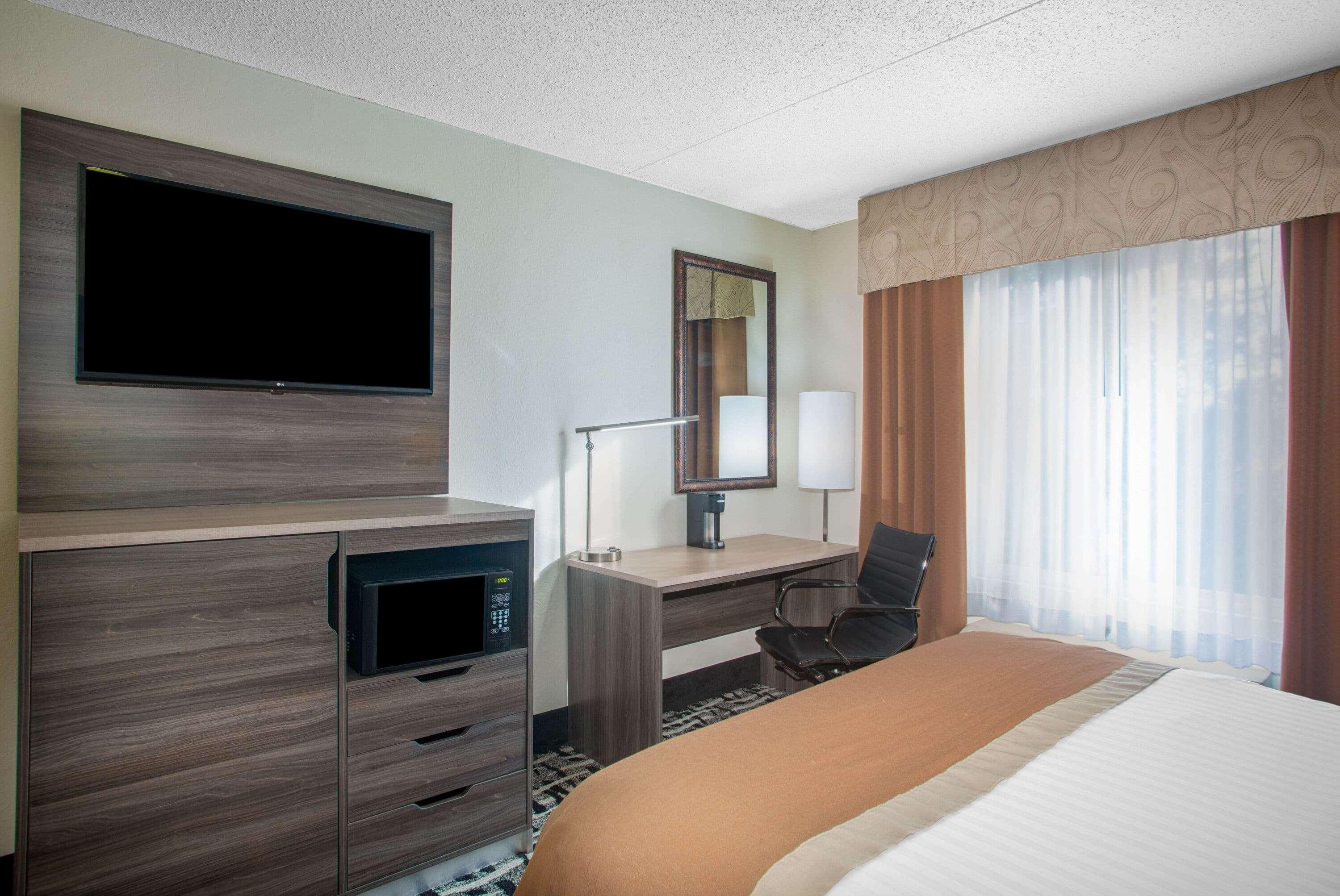 Baymont By Wyndham - On The Strip 2*